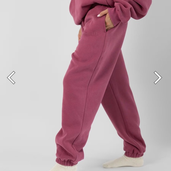 Comfrt Minimalist Sweatpants - Picture 1 of 5